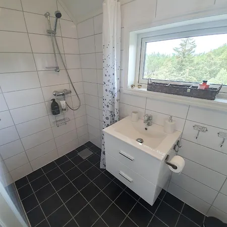 Sea, Jacuzzi, Beach, Seaview, Boat Semesterbostad Forland